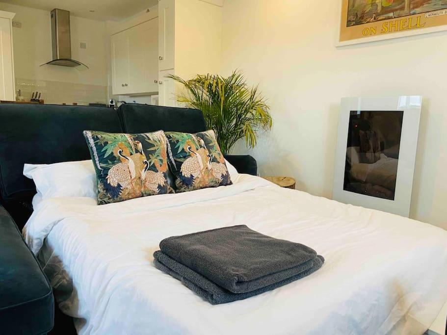 The Chaff House Country Cottage Welsh Newton Common Esterno foto